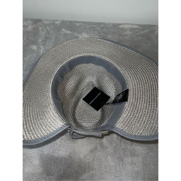 NEW! Women’s Saks Fifth Ave Silver Coastal Beach Summer Bucket Hat - Picture 5 of 9
